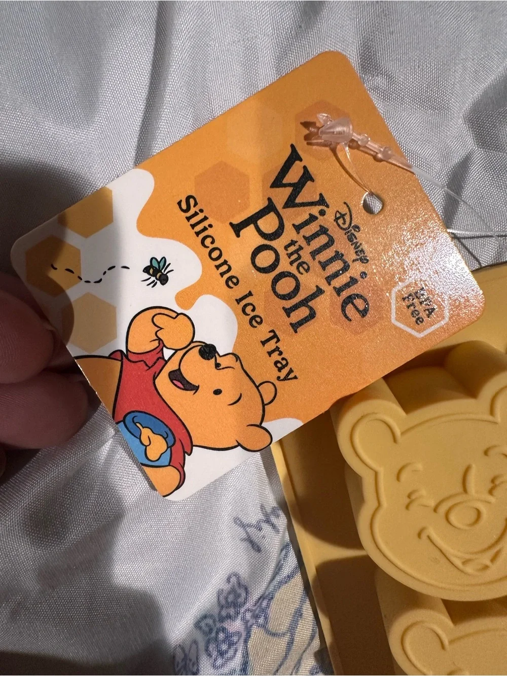 New Disney Winnie the Pooh Silicone Mold Tray - Yellow